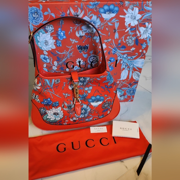 Gucci Handbags - ❤️‼️SALE‼️❤️Gorgeous Limited Edition Authentic Gucci Orange Flora Jackie Mint